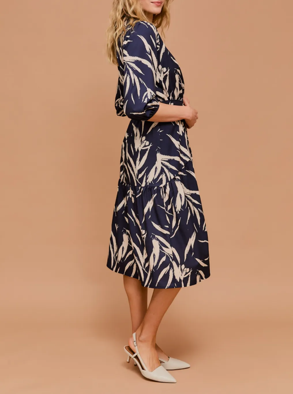 3/4 Sleeve Surplice Waist Elastic Tie Strap Abstract Midi Dress
